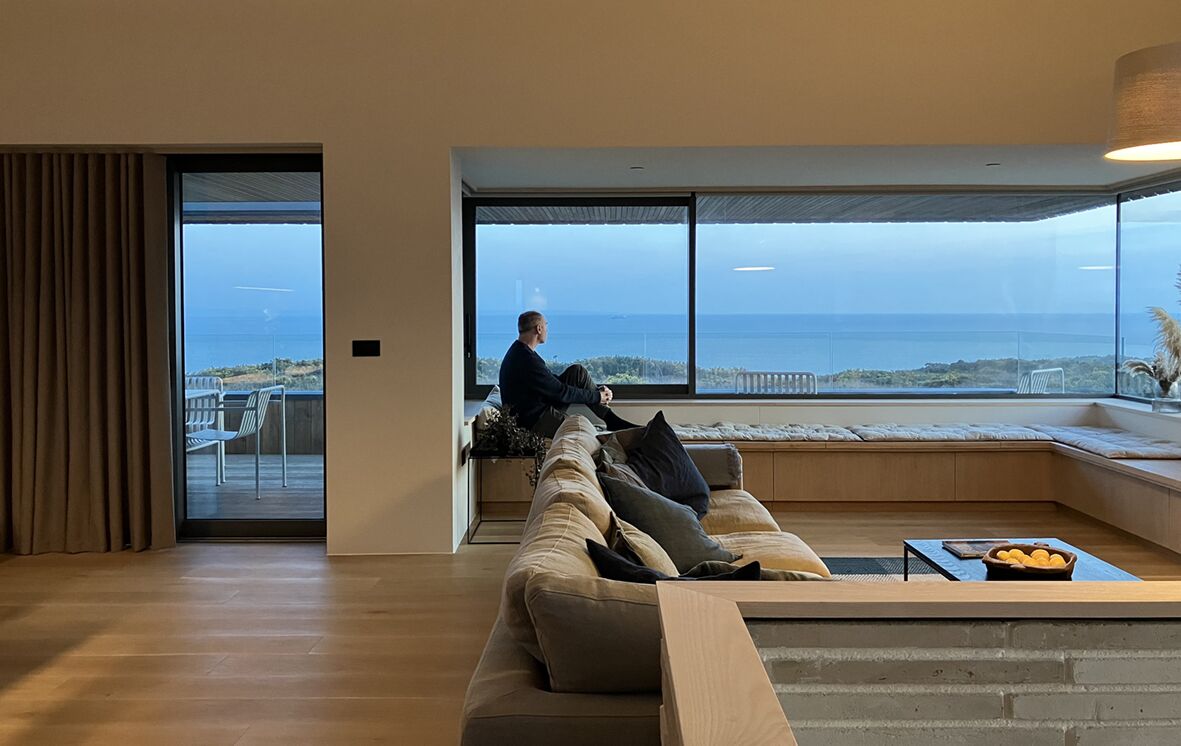 anodised aluminium sliding windows for cliff top window seat